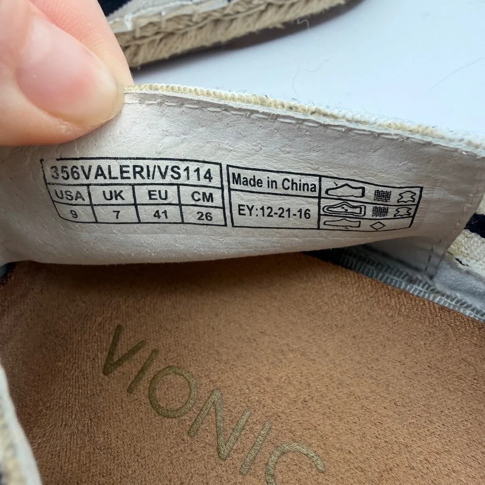 Vionic Valeri Navy White Striped Espadrille Flats Sz 9 Orthotic Comfort Nautical